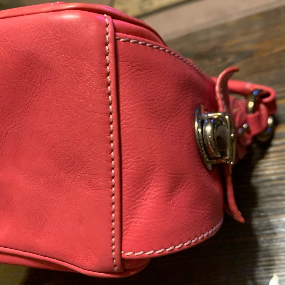 SOLD. Marc Jacobs $950 Italy Pink Slouchy Hobo Bag purse - Picture 6 of 12